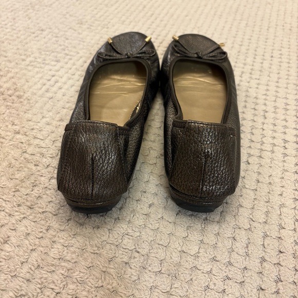 Me Too Lilo Brown Textured Bow Tie Leather Wedge Flats 10 - Picture 6 of 12